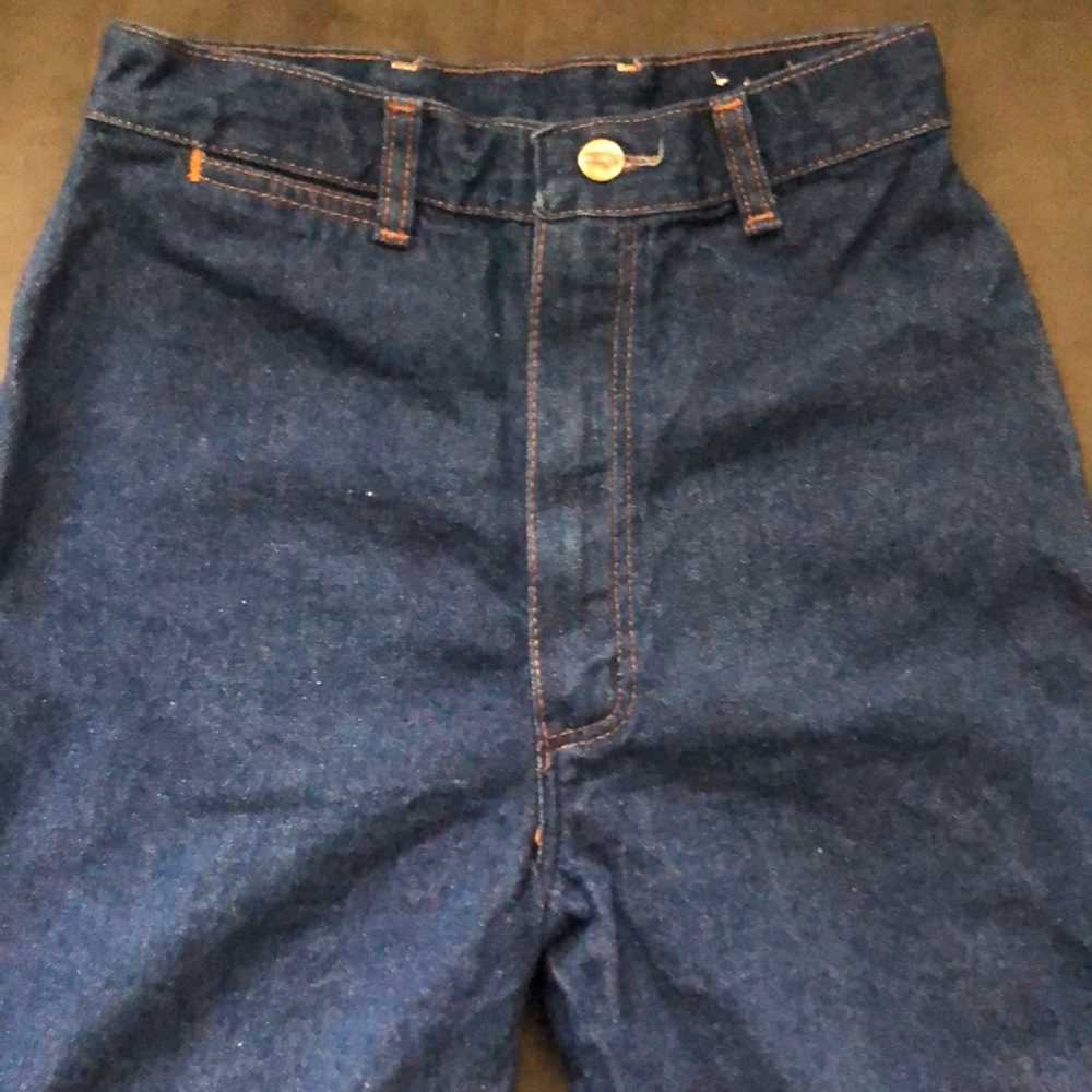 Jeans - Picture 2 of 3